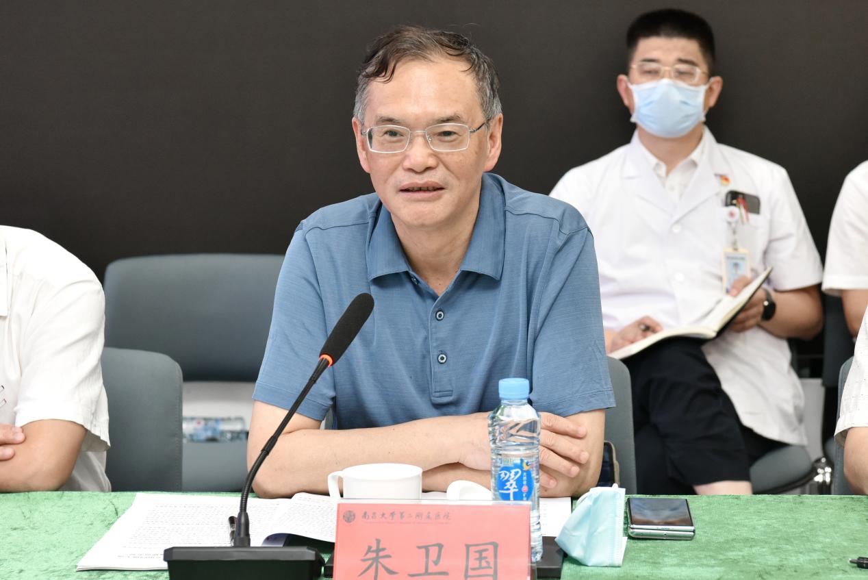 江西省卫健委党组成员,驻委纪检监察组组长朱卫国一行到南大二附院