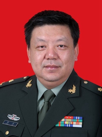 陈虎 .jpg