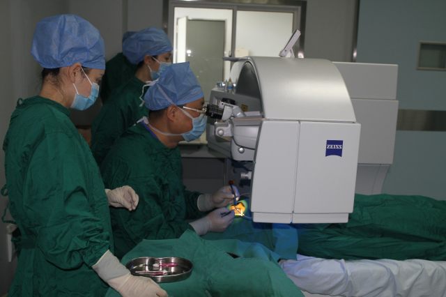 知名眼科专家沈政伟:追求视觉效果,要把自己逼到极限