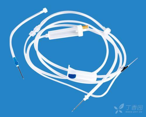 临床输液软袋,塑瓶大输液的普及,双头钢针输液器其中一个钢针就用不上