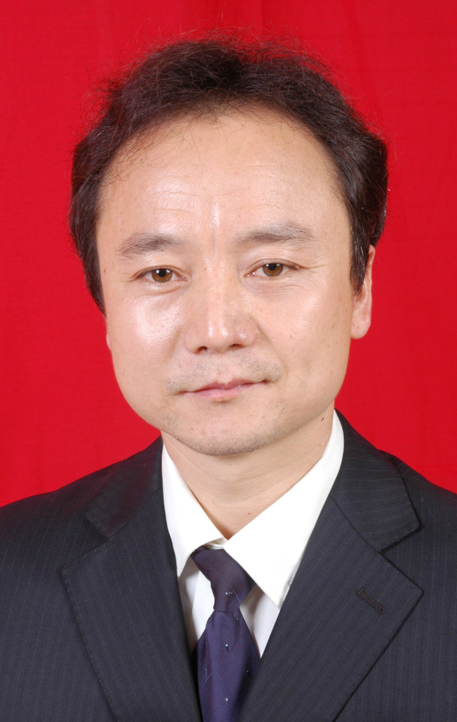 胡广丰.JPG