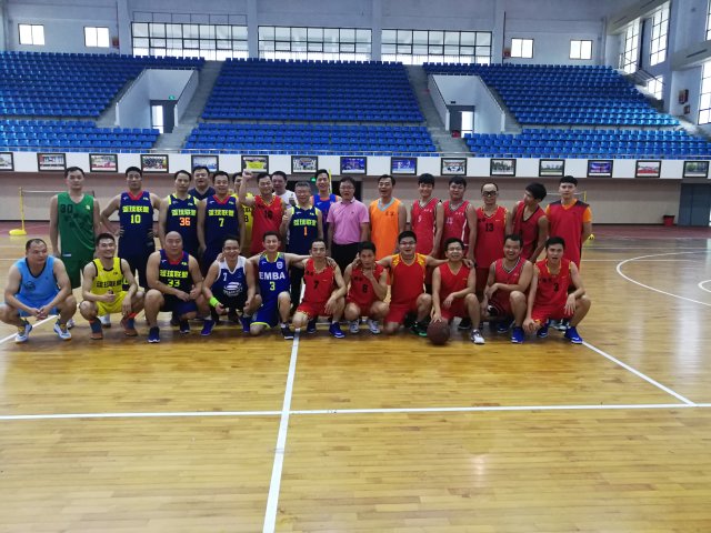 医院篮球队.jpg