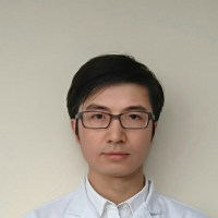 张霖