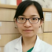 李励