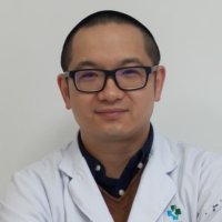 黄立华