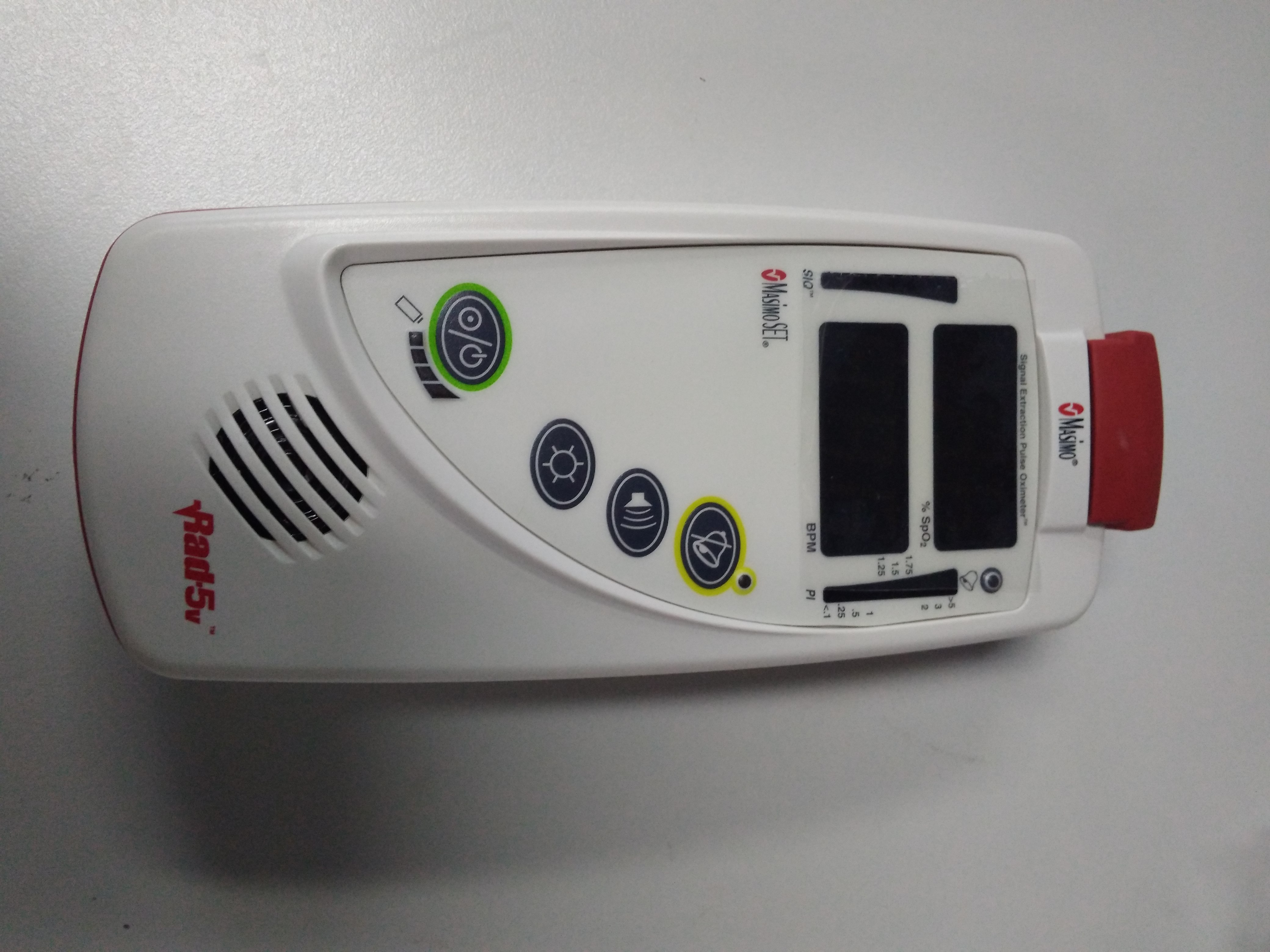 迈心诺脉搏血氧测量仪RAD-5V