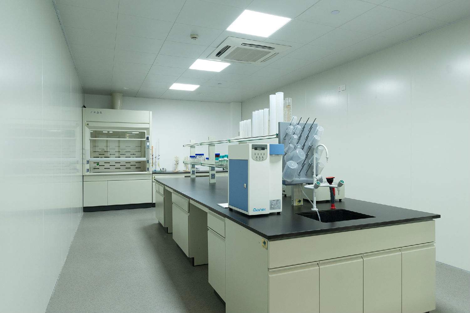 泰兴检具的外校仪器校准工资待遇