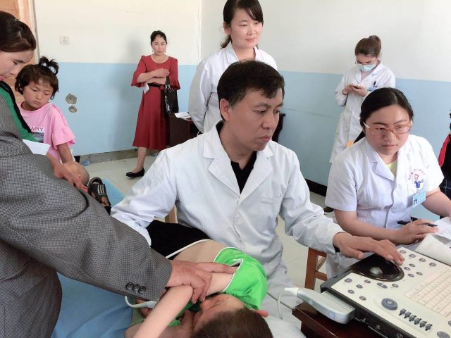 「天使之旅」新疆生产建设兵团辖区先心病患儿救助活动