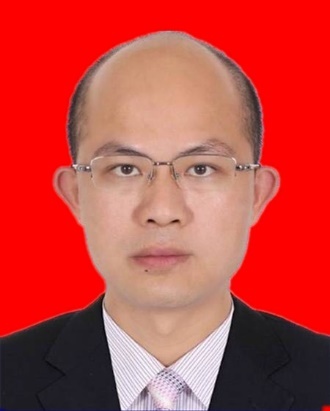 杨海坤照片.jpg