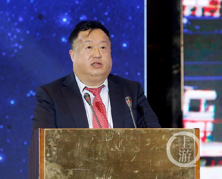 热烈祝贺威斯腾生物董事长周勇荣获“2019年度新锐渝商”称号