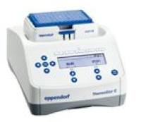   Eppendorf ThermoStat C 恒温孵育器