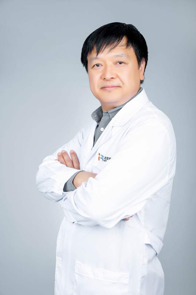 郑勤龙.jpg