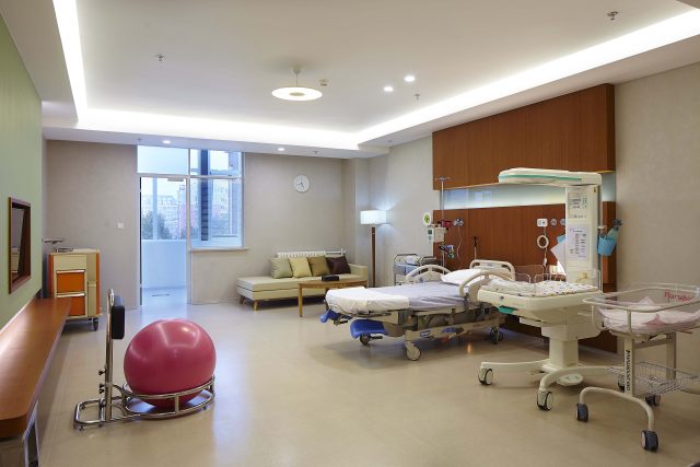 分娩一体化产房.jpg