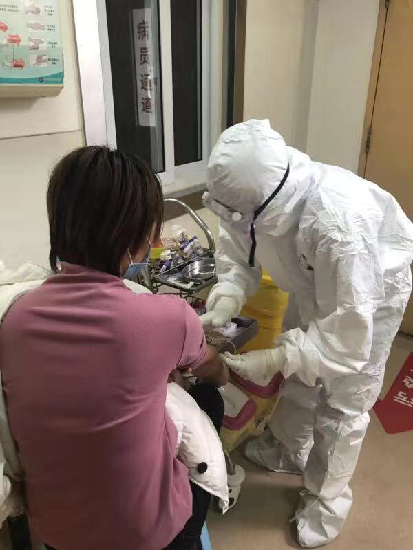 4  感染性疾病科发热门诊.jpg
