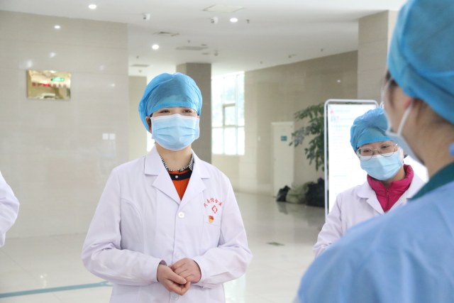 党支部书记马玲.jpg
