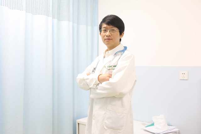 黄明：打通生命线的「名侦探」