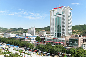 奋进中的延安大学附属医院