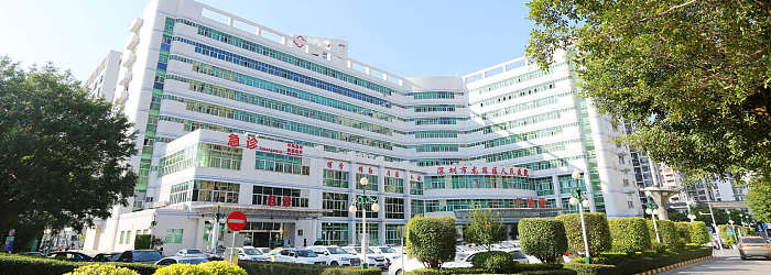 医院门诊楼外景