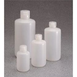 Thermo Scientific™ 经认证的 Nalgene™ HDPE 低微粒带盖窄口瓶： 实验室包装
