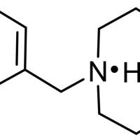 10429-82-0/	 N-苄基-双邻氯乙基氨基盐酸盐,	97%