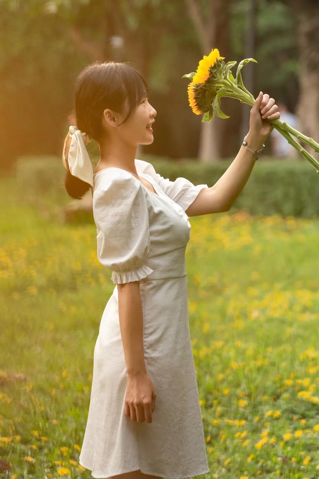 江门市妇幼保健院有一个姑娘细心、温暖、有担当，她的名字叫黄洁玲