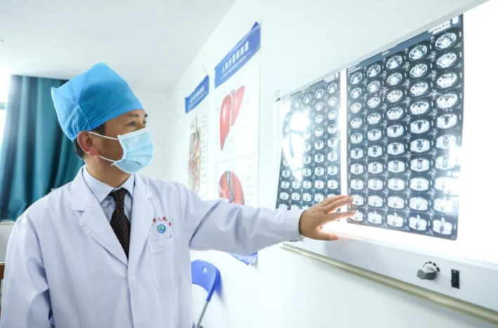 珠海市人民医院专家李根丛提醒：肝癌注意早筛早查