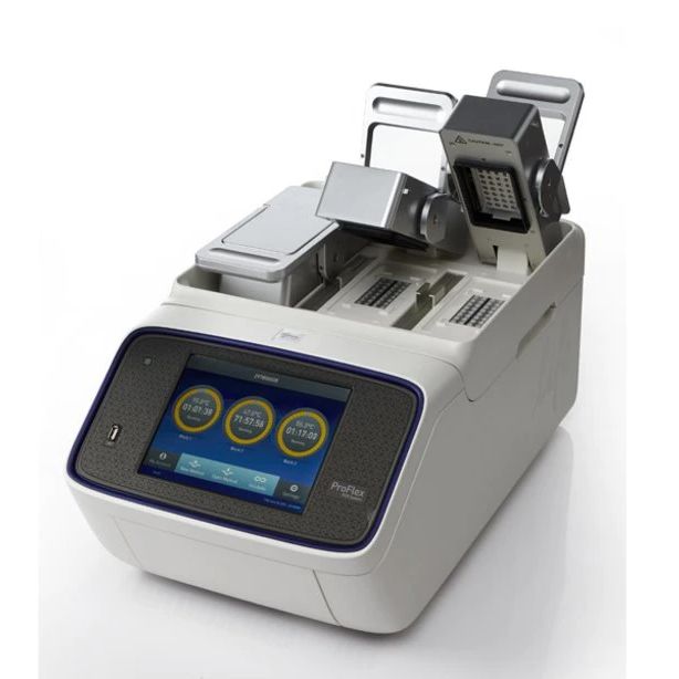 ProFlex 3 x 32 孔 PCR 系统