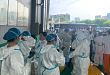深圳市宝安区人民医院医务人员积极开展核酸采集工作