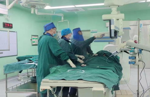 麻城市人民医院成功开展主动脉夹层腔内隔绝术