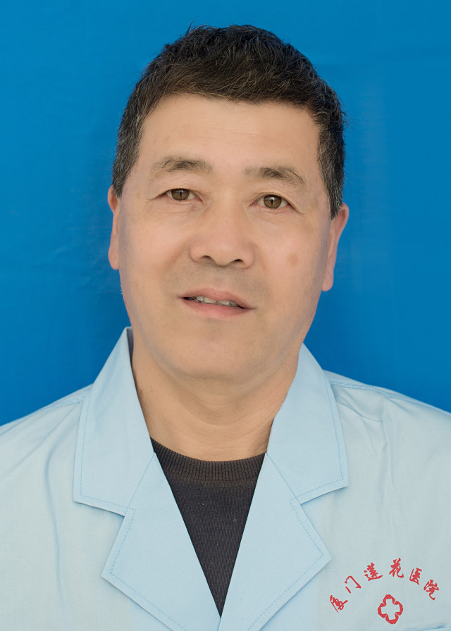 林繁智 副主任技师.jpg