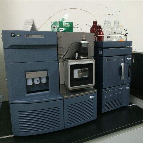 回收废旧waters液相色谱仪高价收购 ACQUITY UPLC沃特世液相色谱仪及实验室设备仪器报价