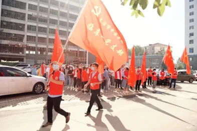 点亮志愿服务「红」，闪耀城市文明「光」——长治市中医医院积极开展创建全国文明城市志愿服务活动