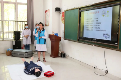 淮安市第一人民医院：2021 年爱牙日健康知识进校园活动