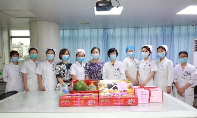 致敬白衣天使！广西中医药大学第一附属医院领导慰问全院护理人员