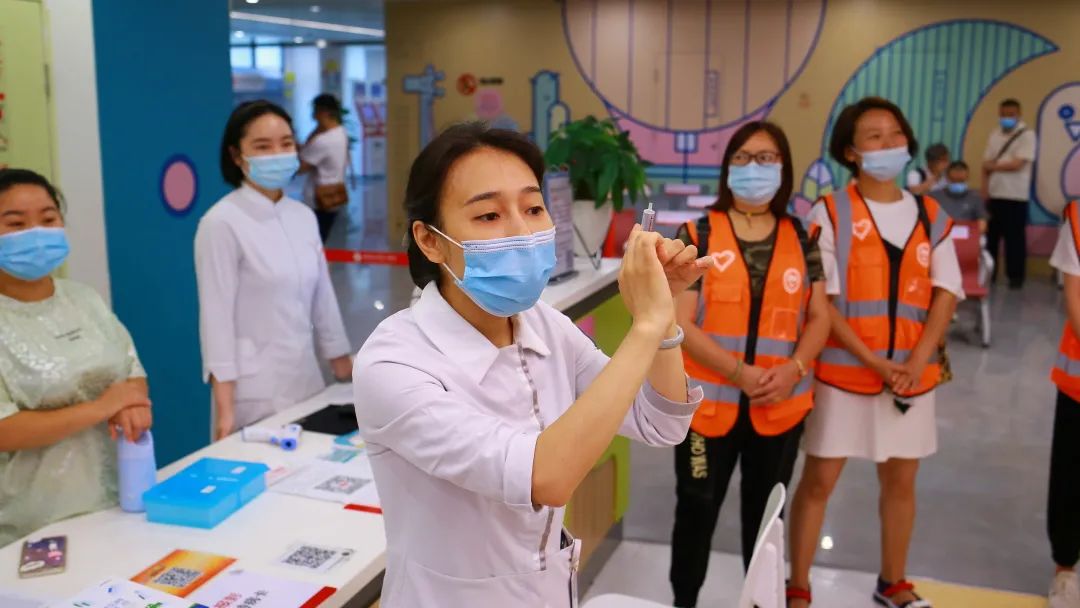 量身高、测视力，重庆北部宽仁医院这次就医体验公益活动有点特殊