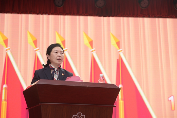 中南大学湘雅二医院隆重举行庆祝中国共产党成立 100 周年暨表彰大会