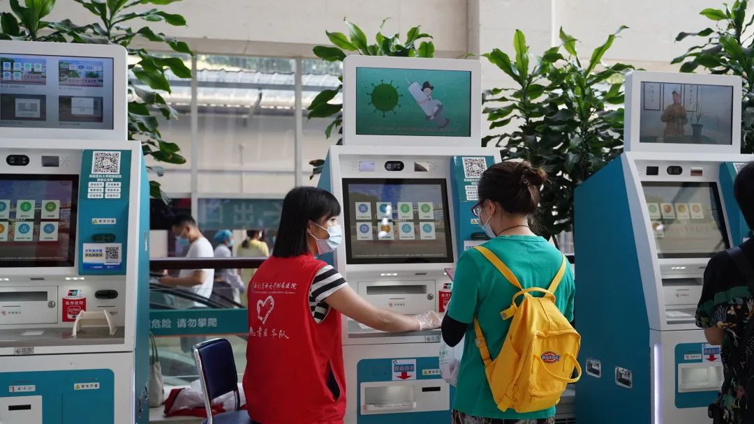 西南医科大学附属医院：请党放心，战疫有我