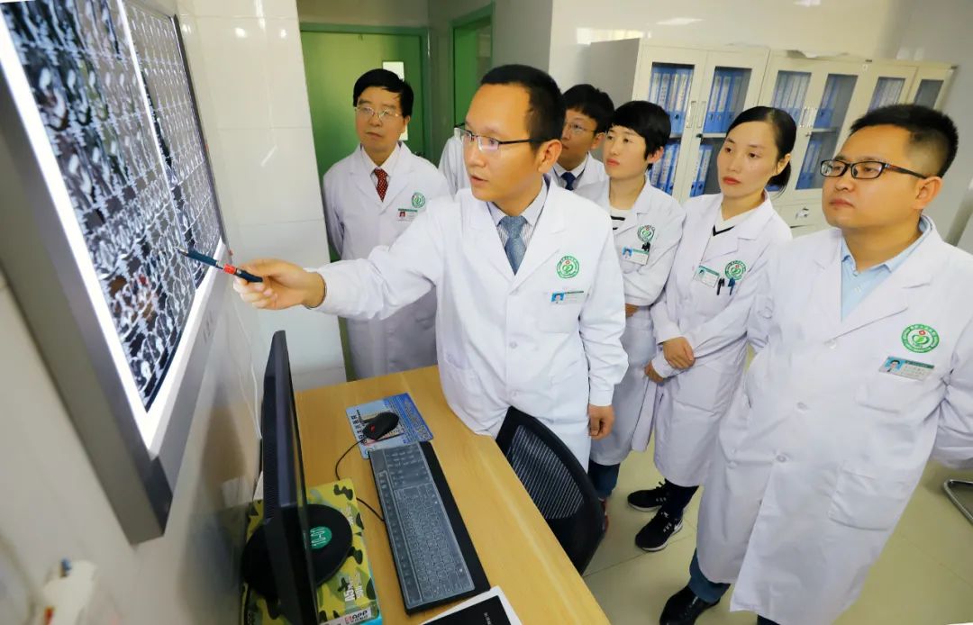 「食肉菌」带来的坏死性筋膜炎，差点要了女孩的性命