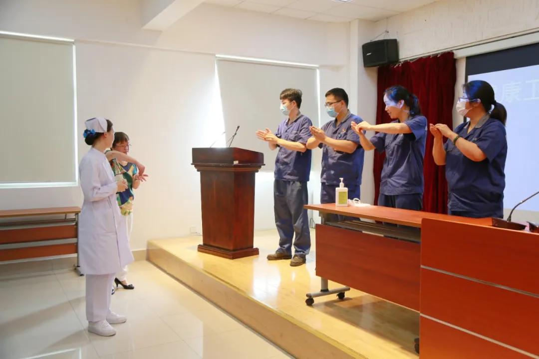 上海海华医院健康讲座+诊疗服务进企业