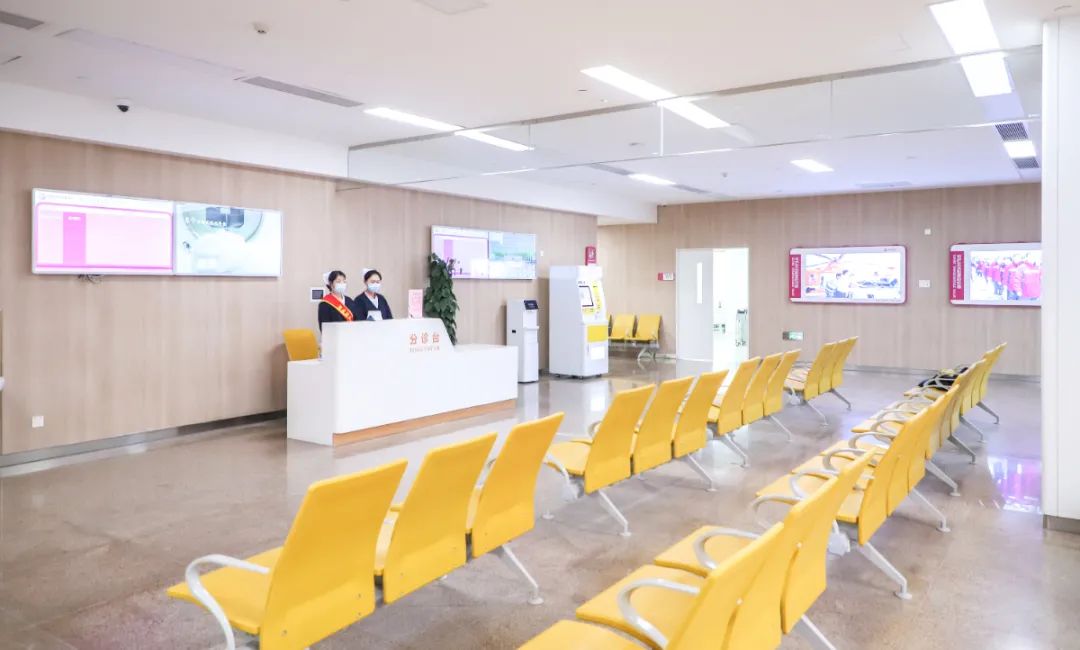 一位志愿者的自白 | 在医院做志愿者 ，触动最柔软的心弦