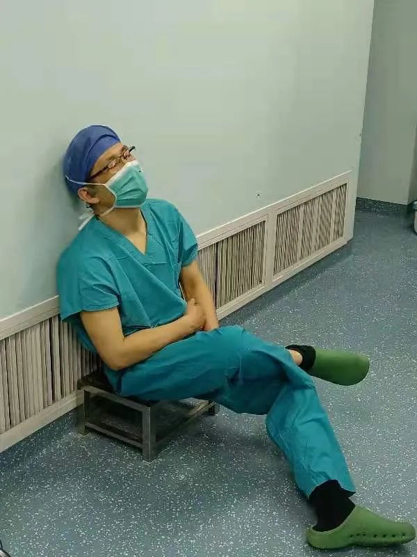 越治越严重，一位脊柱病变护士的血泪教训