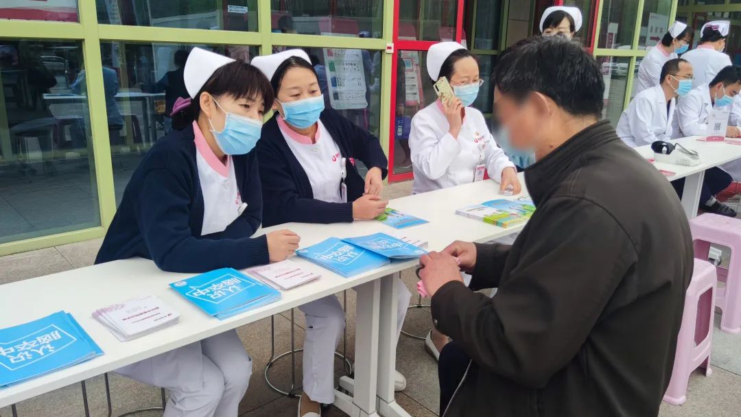 西安高新医院系列科普、义诊活动多地联动举行