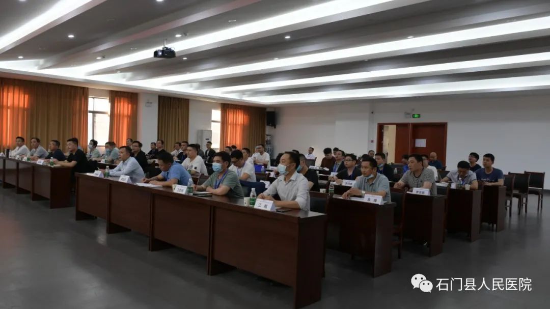 石门县人民医院开展防溺水施救演练及公众急救知识技能普及培训