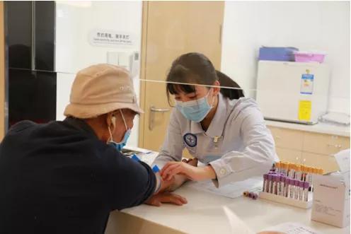 罗湖医院集团渔邨社康升级改造新面貌,成为健康服务区