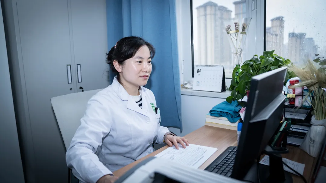 西安大兴医院朱瑾：「爱操心」的女博士