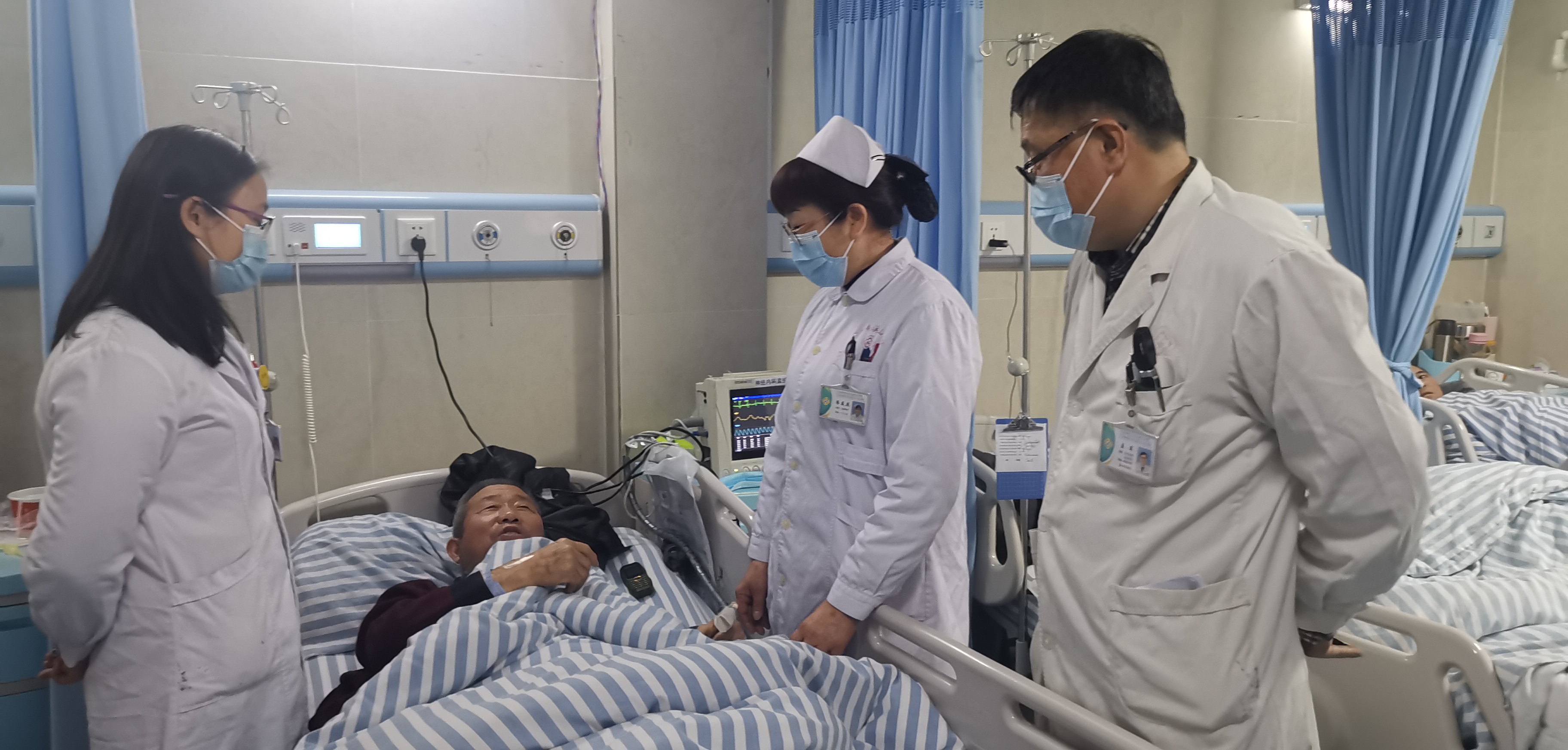广西壮族自治区南溪山医院热心门诊护士连「救」三人
