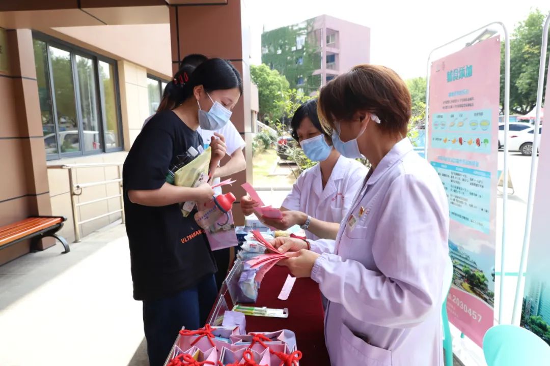 保护母乳喂养 我们共同的责任！这场大咖云集的专家义诊咨询活动，你参加了吗？