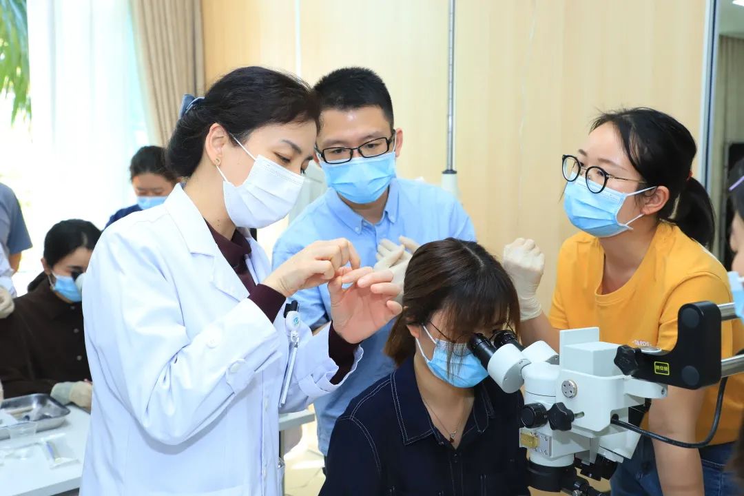 深圳市眼科医院第二届规范化白内障超声乳化手术培训班圆满落幕