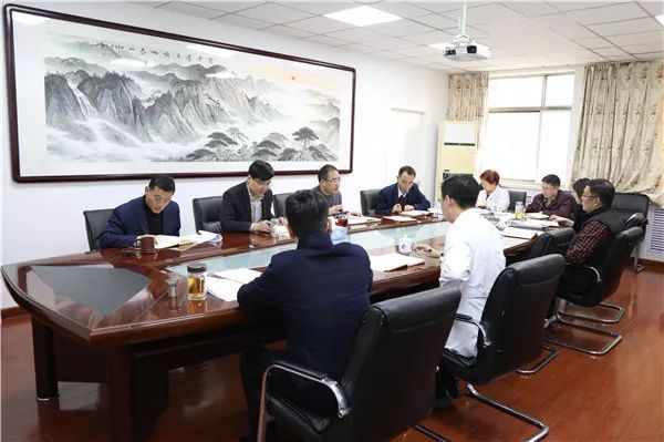 河北医大一院让党旗在疫情防控一线高高飘扬