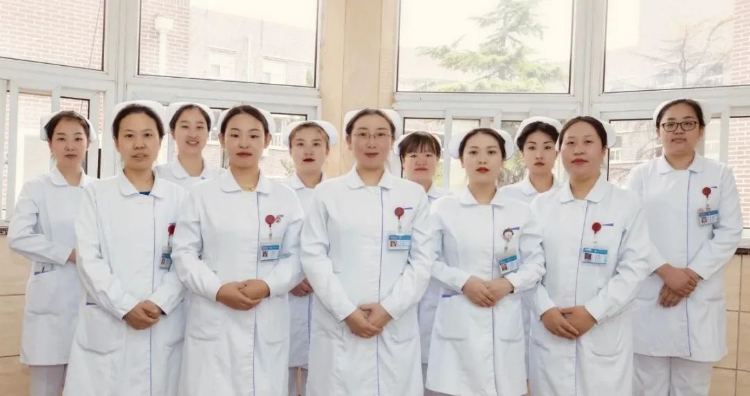 华润医疗 5·12 护士节丨以勤奋与奉献成就不凡